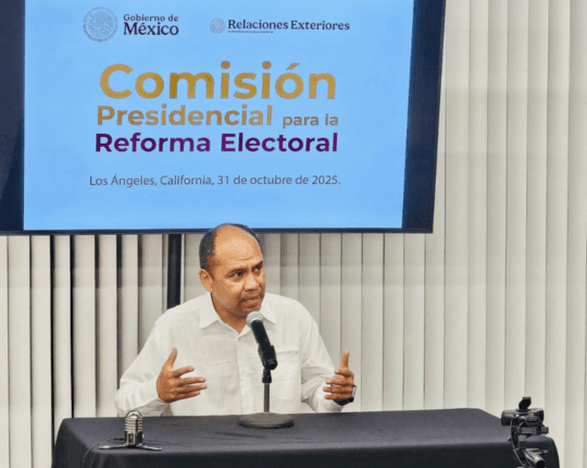 Alejandro Robles impulsa desde Los Ángeles la Reforma Electoral para reconocer los derechos políticos de la comunidad migrante